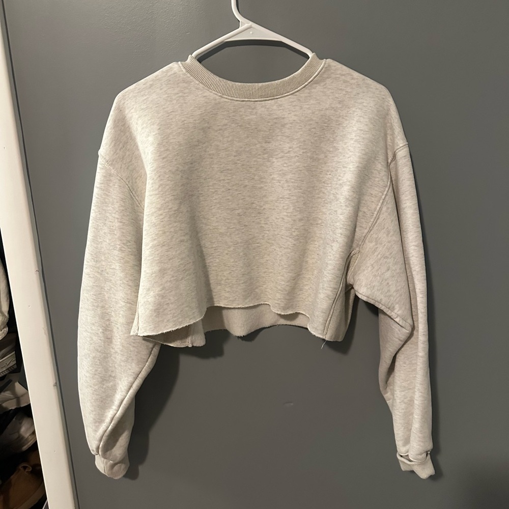Cropped sweatshirt